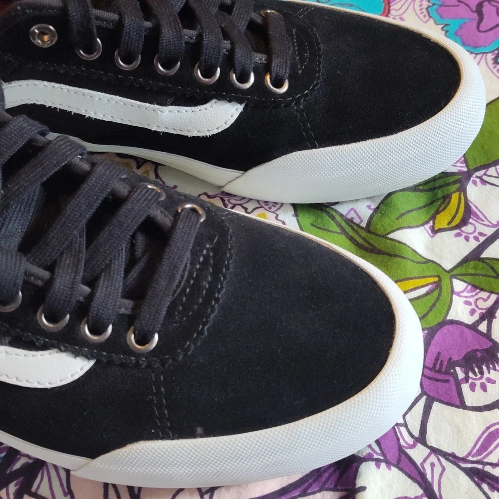 Vans Chima Pro 2 Skate Shoes - Picture 12 of 13